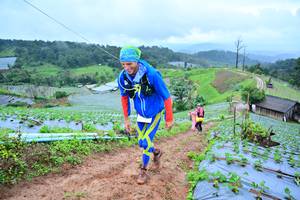 BIB: 1583
                            <button type="button" onclick="openModal(13378483)" class="btn btn-primary btn-sm float-right btn-popup" data-toggle="modal" data-target=".modal-high-quality">
                        <i class="fas fa-shopping-cart"></i> Add to Cart
                    </button>
                                            <button type="button" onclick="isThisMe(13378483, true)" class="btn btn-success btn-sm float-right btn-popup btn-isme hidden" data-toggle="tooltip" data-placement="bottom" title="นี่คือรูปของคุณใช่ไหม คลิกที่นี่เพื่อเอาเข้าอัลบั้ม">
                        <i class="fas fa-plus"></i> Add to album
                    </button>
                    <button type="button" onclick="isThisMe(13378483, false)" class="btn btn-warning btn-sm float-right btn-popup btn-isnotme hidden">
                        <i class="fas fa-ban"></i> Remove from album
                    </button>